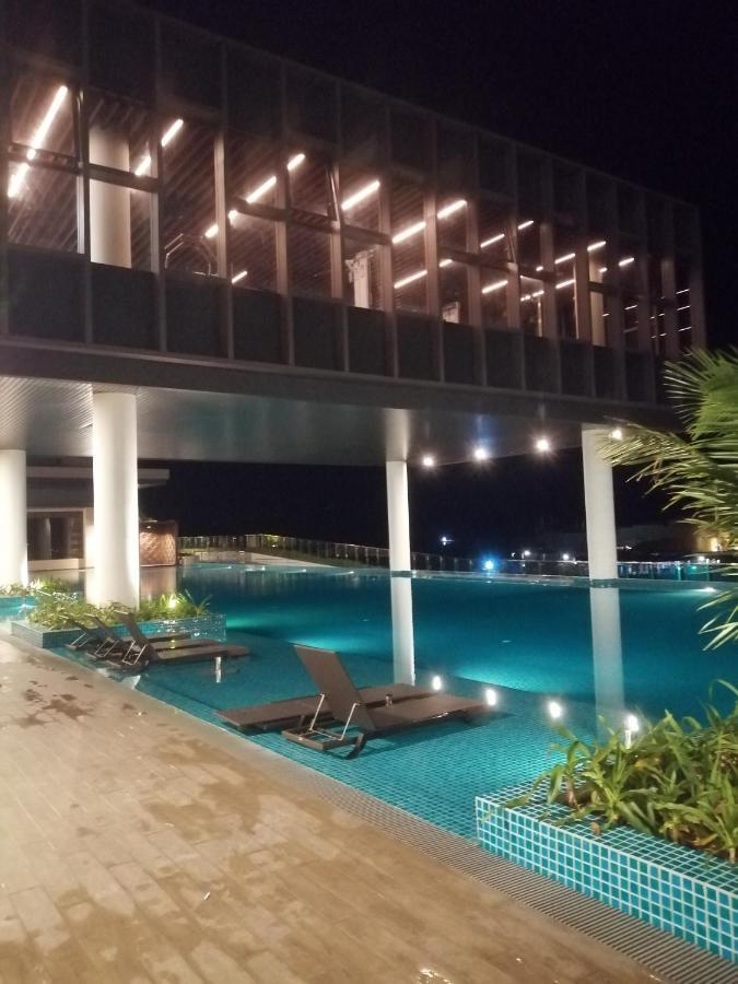 家庭式公寓 Bali Residences Melaka Exterior photo